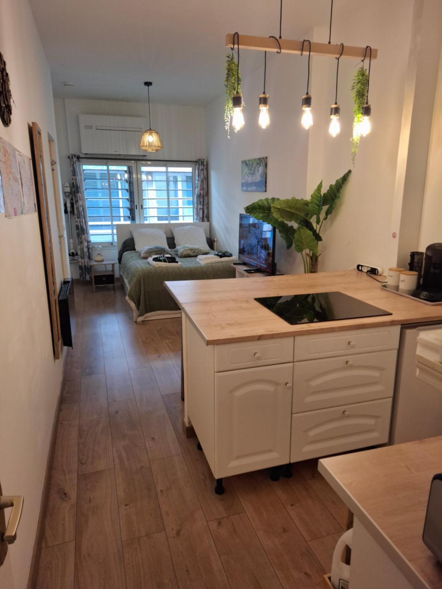 Studio La Casa De Planel Gare Saint Roch Монпелие Екстериор снимка